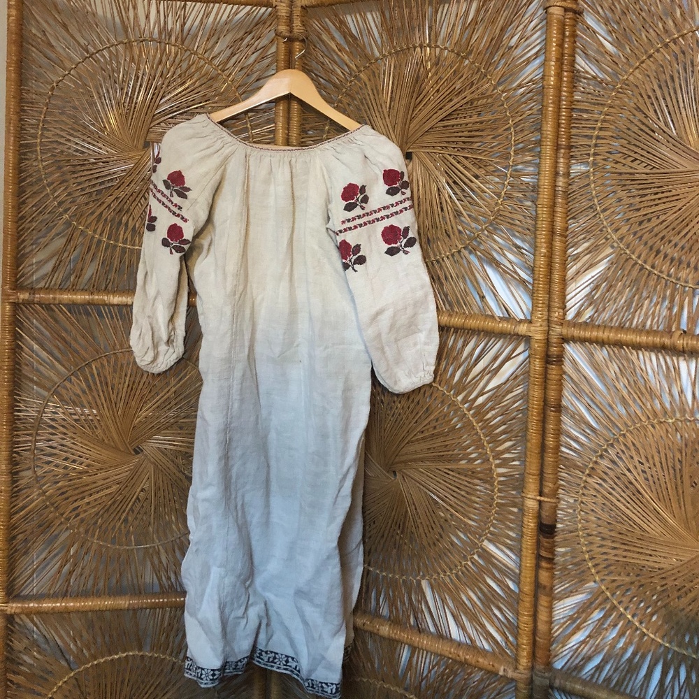 Vintage Embroidered Dress Ukrainian Vyshyvanka